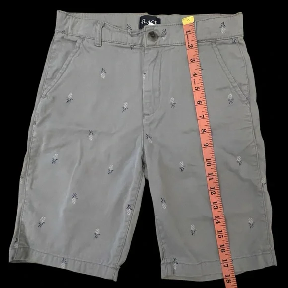 Children’s Place Shorts - Picture 2 of 7
